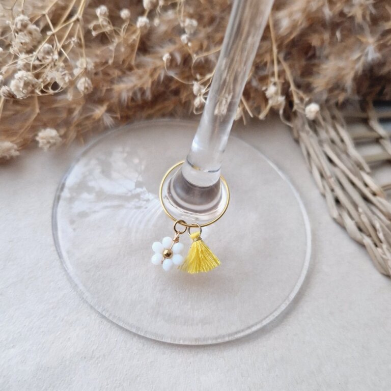 Wijnglasring wine flower